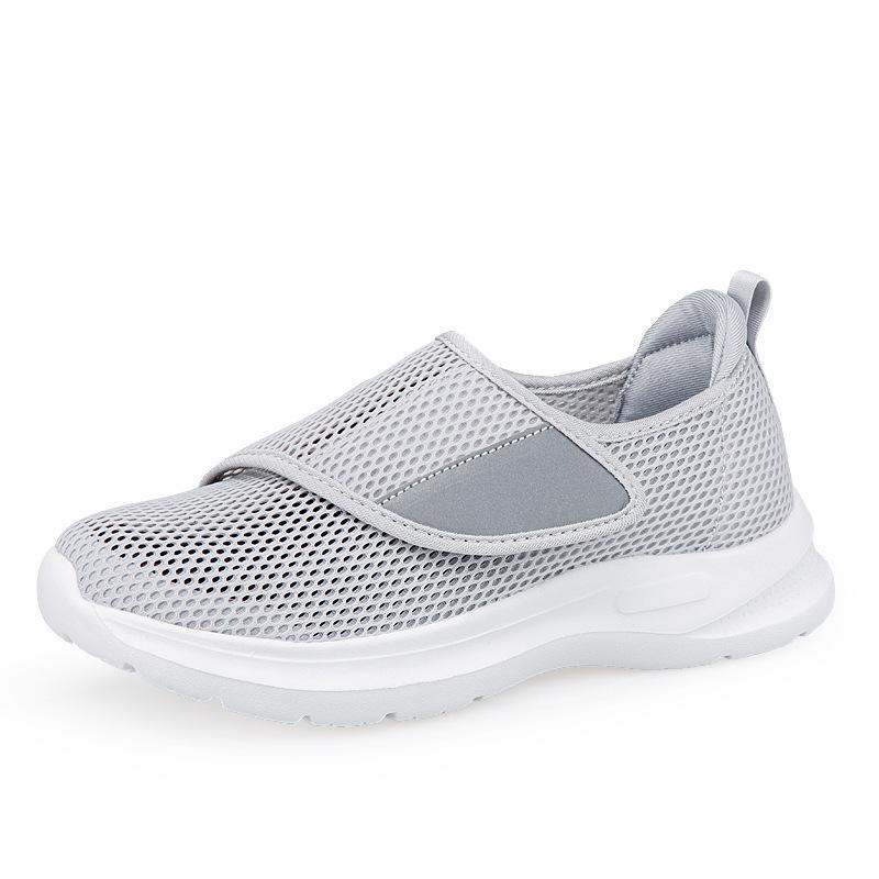 Summer men's and women's walking shoes mom and dad casual sneakers low-top hole single mesh Velcro cover
