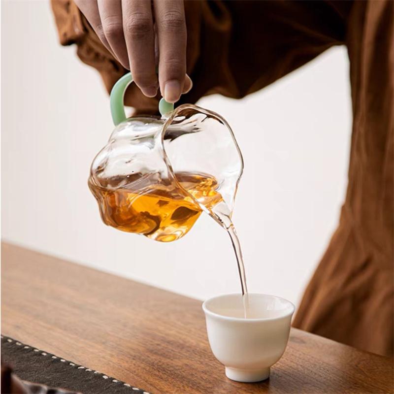 250ml High Borosilicate Glass Tea Pitcher Fair Mug with Imitation Jade Handle Heat Resistant Tea Ceremony Chahai Kungfu Tea Set