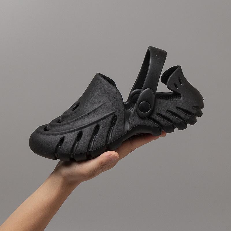 

Летний новый модный тренд Baotou мужские верхние тапочки повседневные универсальные большие размеры удобные мужские крутые тапочки 46 чёрный