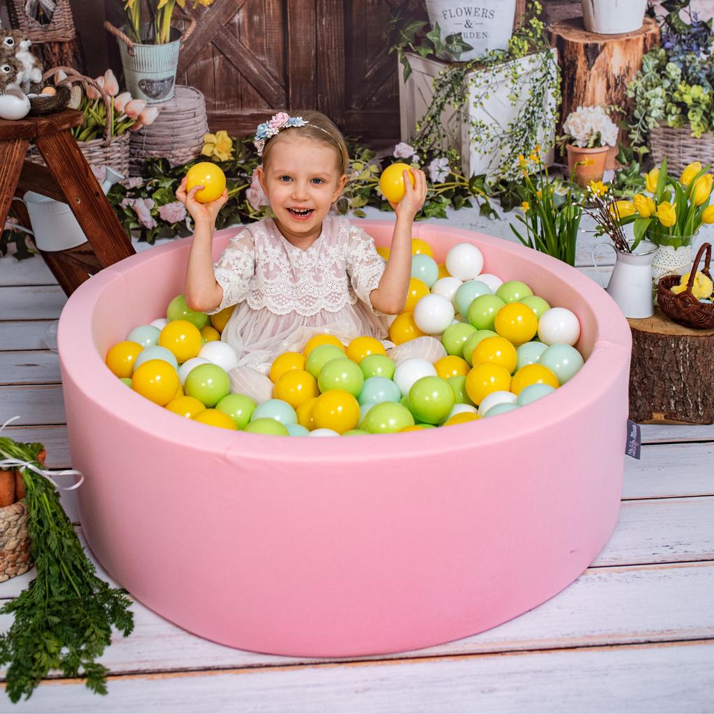 KiddyMoon 100 Balls/7cm-2.75in Soft Plastic Play Balls for Children Certified Made In Eu, White/mint/light Green/yellow