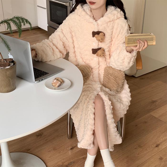 

Женская ночная рубашка с капюшоном из кораллового флиса с изображением медведя - теплый и уютный длинный плюшевый халат XXL (Recommended 140-160 cm)