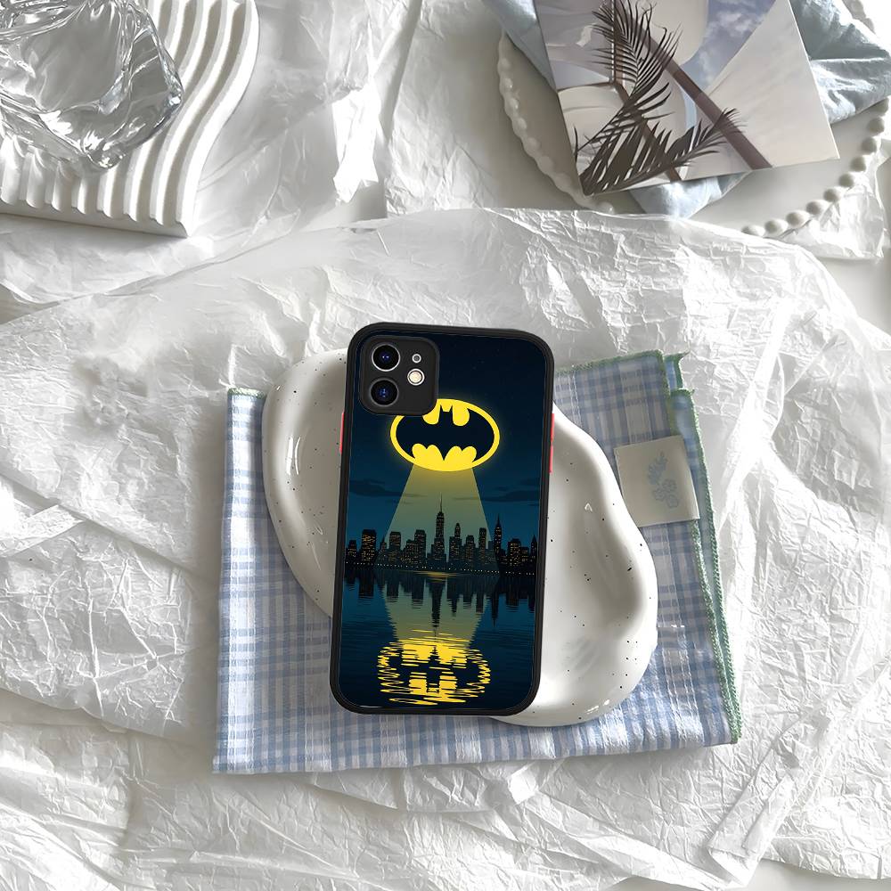 Cool B-Batmans Logo Phone Case For iPhone 16 15 14 11 12 13 Pro Max Plus 12 XS Max Back Cover Matte Case