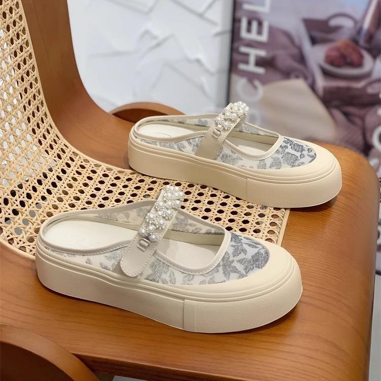 European Station Pearl Strap Baotou Half Tow Summer 2024 New Lace Mesh Breathable Flat Heel Casual Board Shoes