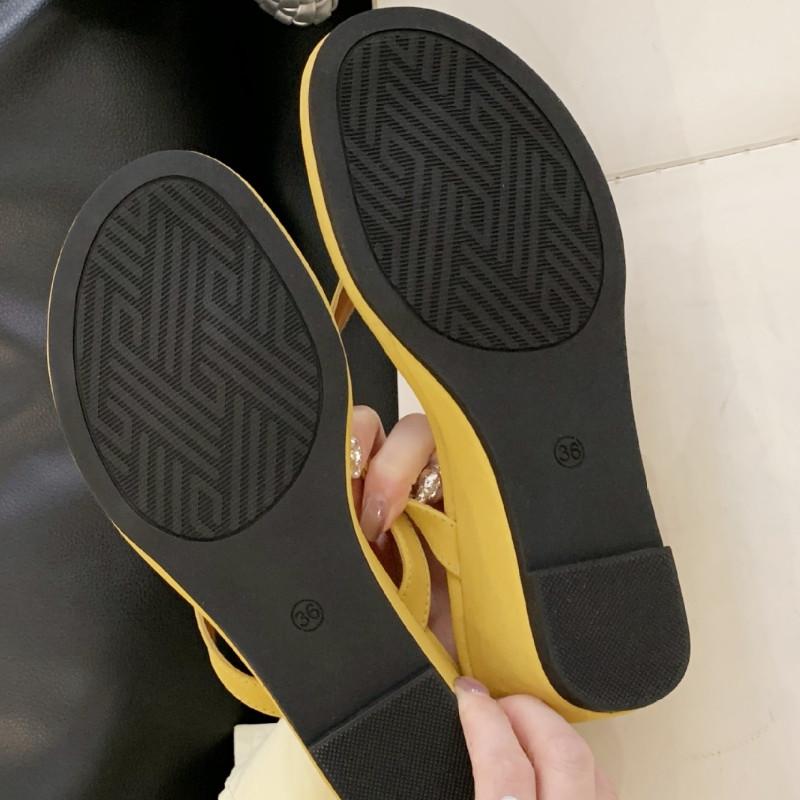 Fashion Round Toe Faux Suede Flip-flops Summer Fashion Wedges Open Toe Slide Women Sandals Outside Comfortable Simple Heels for Ladies