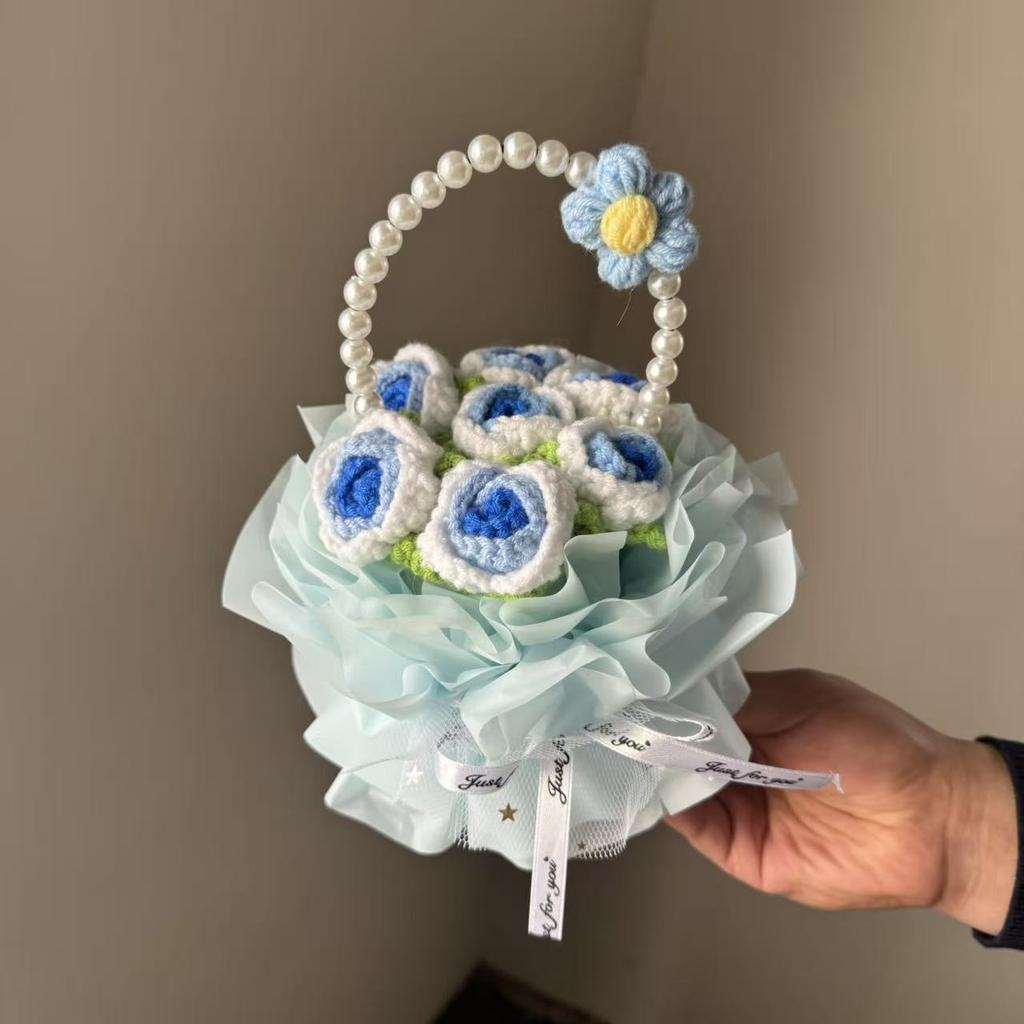 Handheld Flower Diy Crochet Flower Bouquet Valentine'S Day Rose Gift Wedding Bouquet Pearl Hand-Held Flower Basket Crochet Gifts