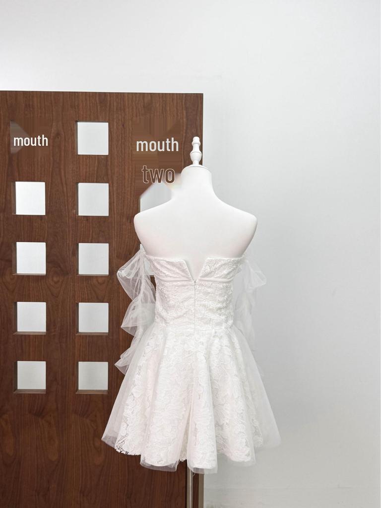 French Fairy Lace Bandeau Dress with Mesh Ribbons & Cinched Waist A-line Skirt for a Slimming, Fluffy Rich Girl Look