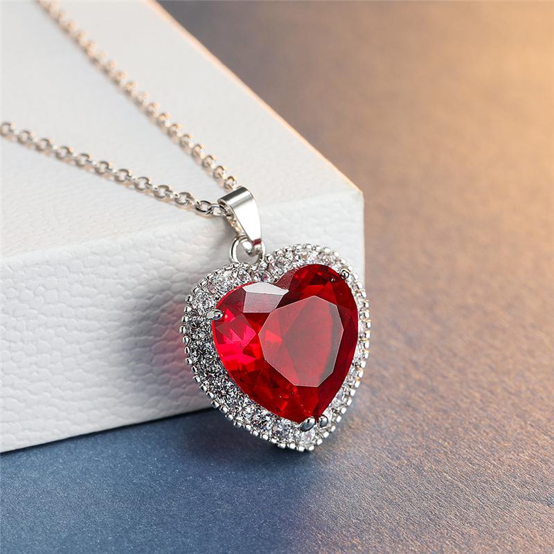 Rainbow Cubic Zirconia Heart Pendant Necklace Heart Stone Silver Clavicle Chain For Women Anniversary Jewelry