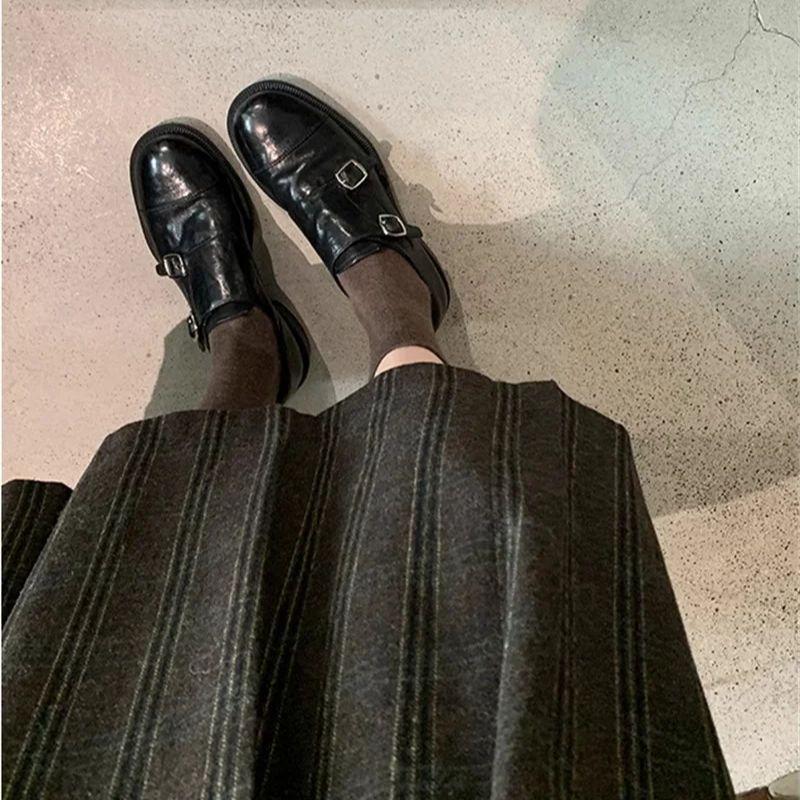 Women's British Style Carved Leather Shoes Flats Buckle Black Shoes 2025 Spring Fashion Slip On Loafers Casual Shoes