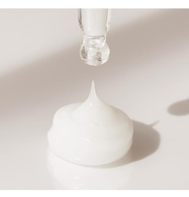 Isntree TW-Real Eye Cream 30ml – Brightening & Anti-Aging Eye Care