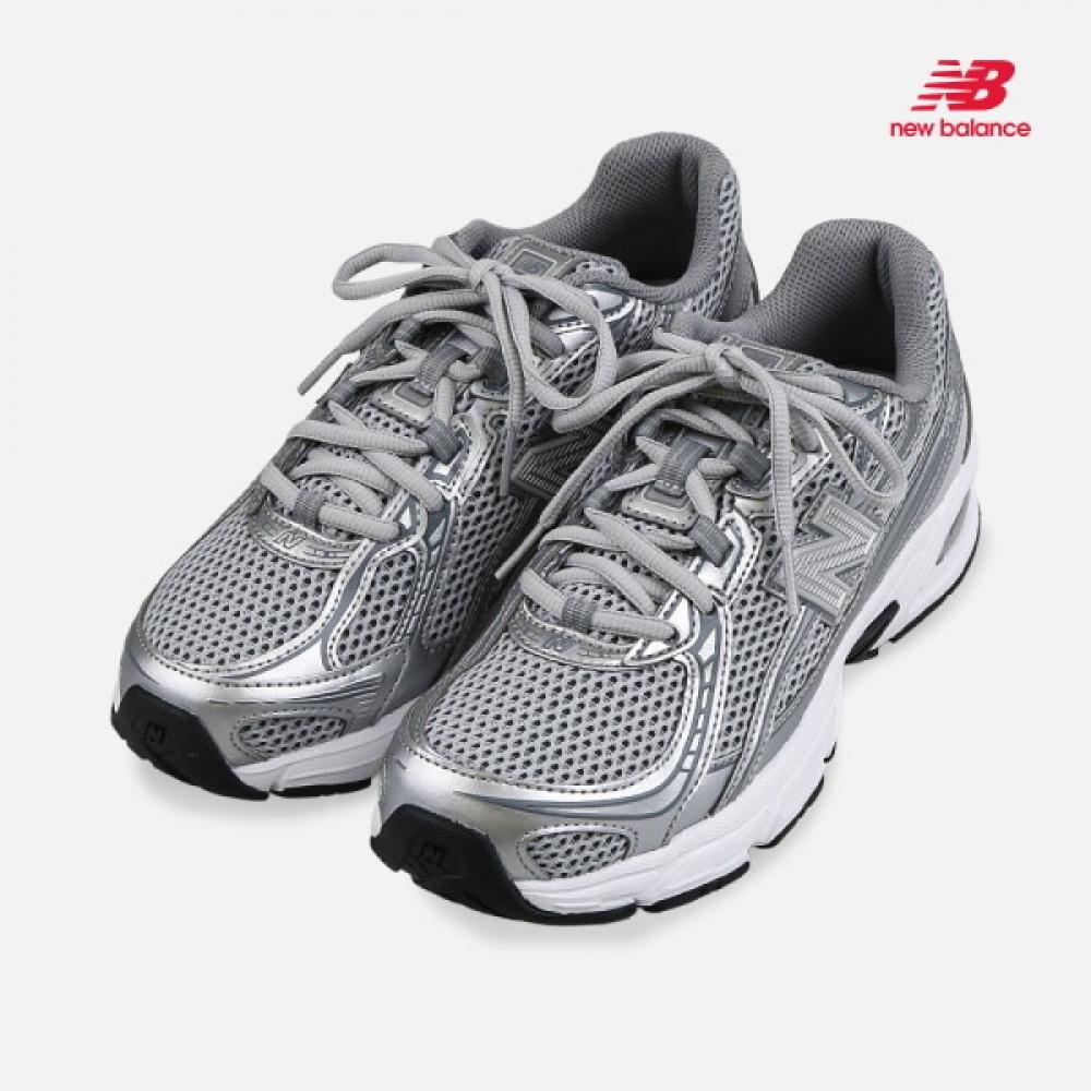 

New Balance 740 Women S Metallic Silver SneakerS FREE/230