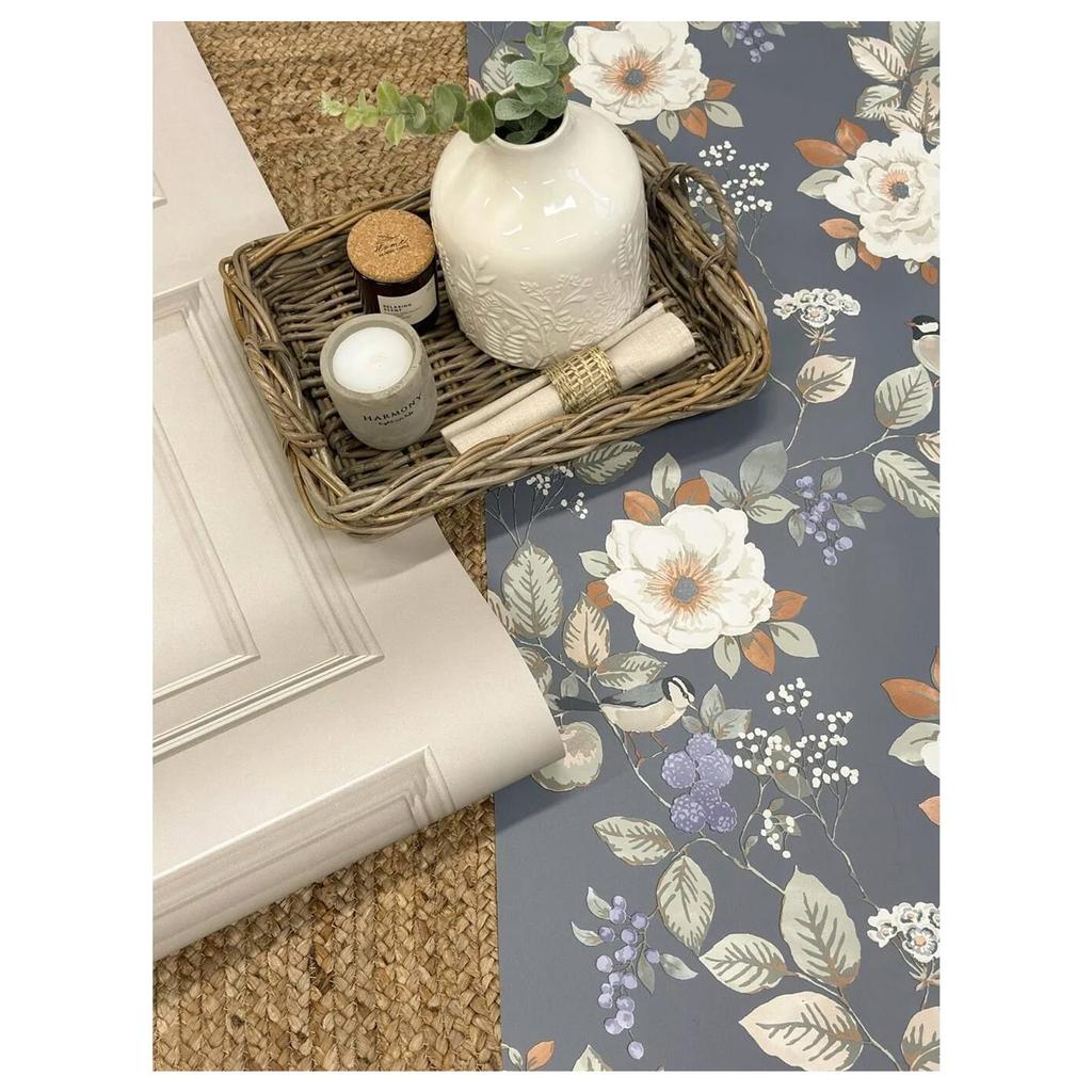 Carta da parati floreale di rovo di Belgravia