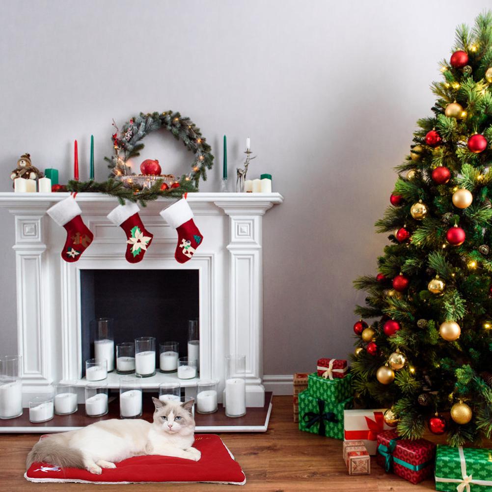 Christmas Theme Pet Cat Dog Bed Mat Pad Soft Warm Thick Kennel Cage Sofa Mat for Small Medium Large