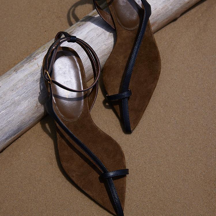 Leather French Niche Premium Sense Pointed Head Leaf Set Toe Sandals Women's Summer Vacation Low Heel Flat Heel Strap Sandals