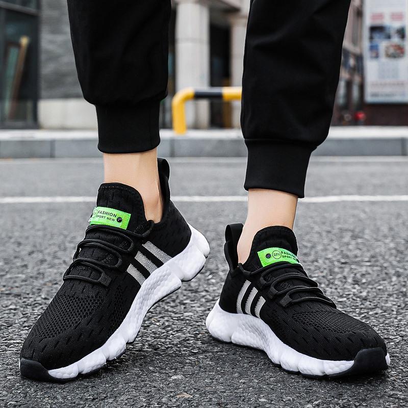 New Lightweight, Breathable and Comfortable Outdoor Sports Casual Shoes Men's Non-slip, Wear-resistant and Shock-absorbing Running Shoes Student Shoes