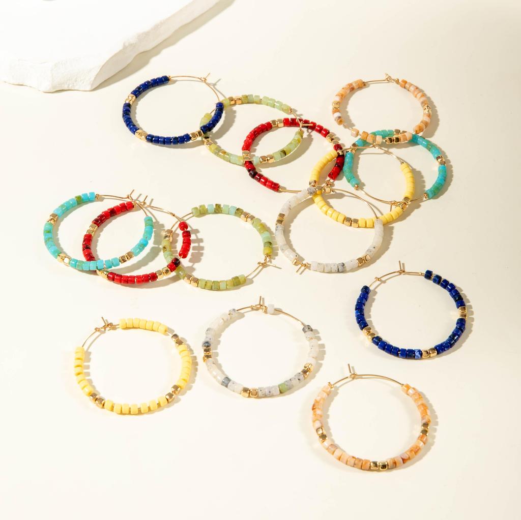 New Light Luxury French Earrings Women's Jewelry Retro Fashion Versatile Earrings Resin Colored Gold Beads Jewelry