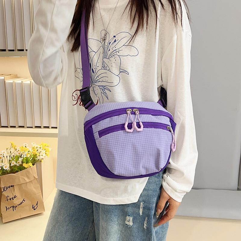 Minimalist Nylon Crossbody Bag With Zipper Closure For Daily Casual Wear