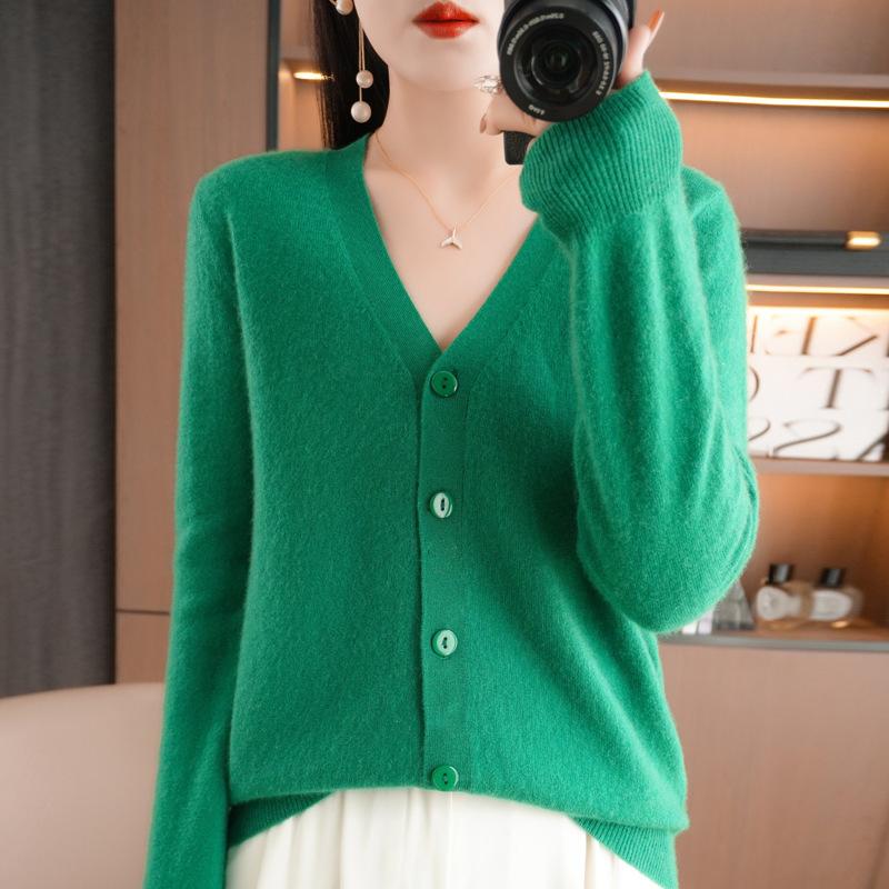 Autumn V-neck Sweater Cardigan Loose Bottoming Sweater Knitted Cardigan Female Solid Color Short Paragraph Outwear