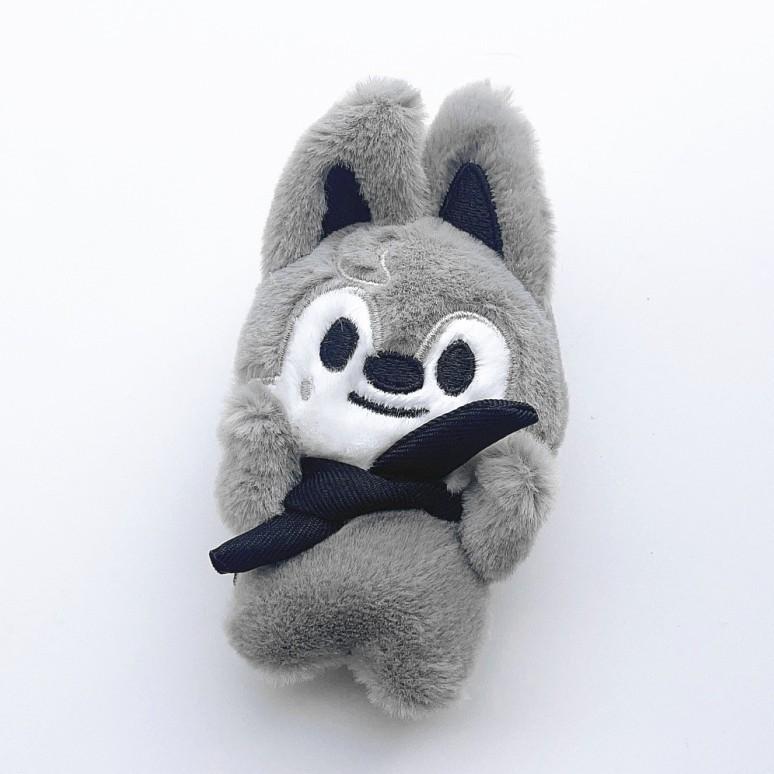 Stray Kids Children'S Plush Keychain Magnetic Suction Face Holding Pilot Doll Shawl Scarf Pendant Children'S Toy Gift