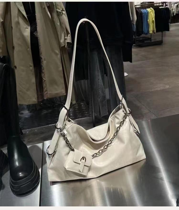 Chic Minimalist Underarm Shoulder Bag – Stylish, Versatile, Large Capacity Crossbody for Women