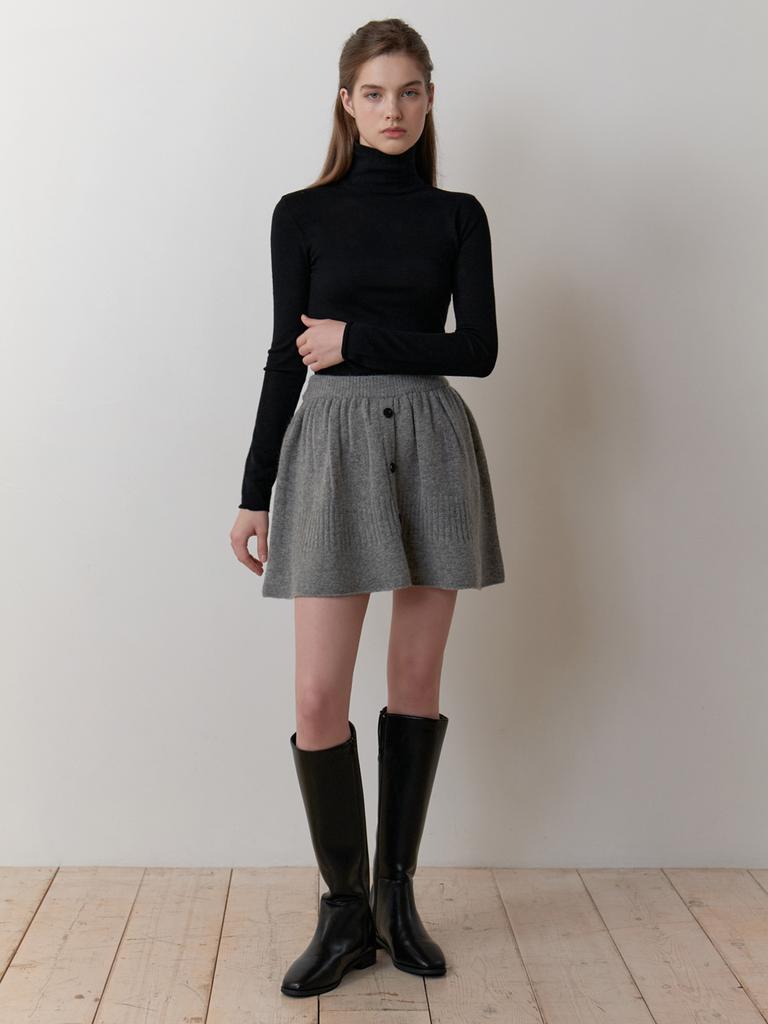 Liel Powdery Turtleneck Knit (Black)