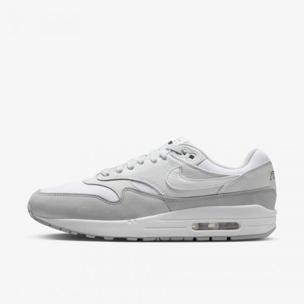

Женские кроссовки White and Photon Dust Air Max 1 87 FN0564-001