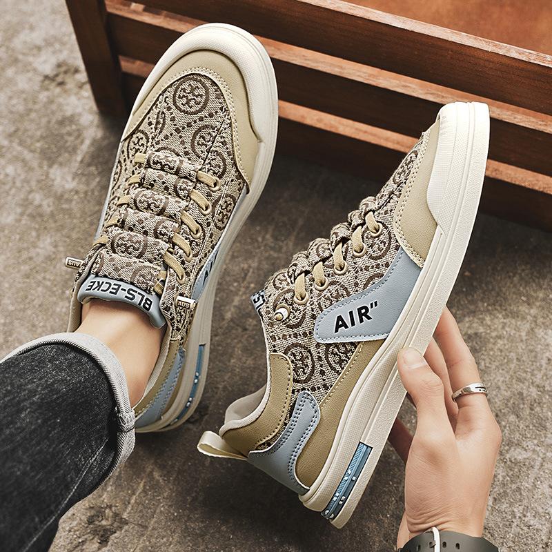 

Мужские туфли на одной педали весенне-осенние парусиновые кеды 2025 новые студенческие спортивные и повседневные трендовые универсальные нишевые тканевые туфли 39