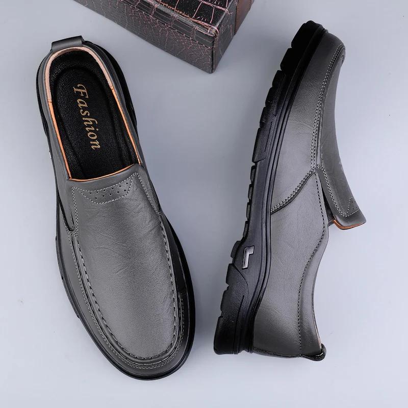 Genuine Leather Men Shoes Slip On Flats Walking Loafers Breathable Outdoor Casual Shoes Man Versatile Office Driving Sneakers