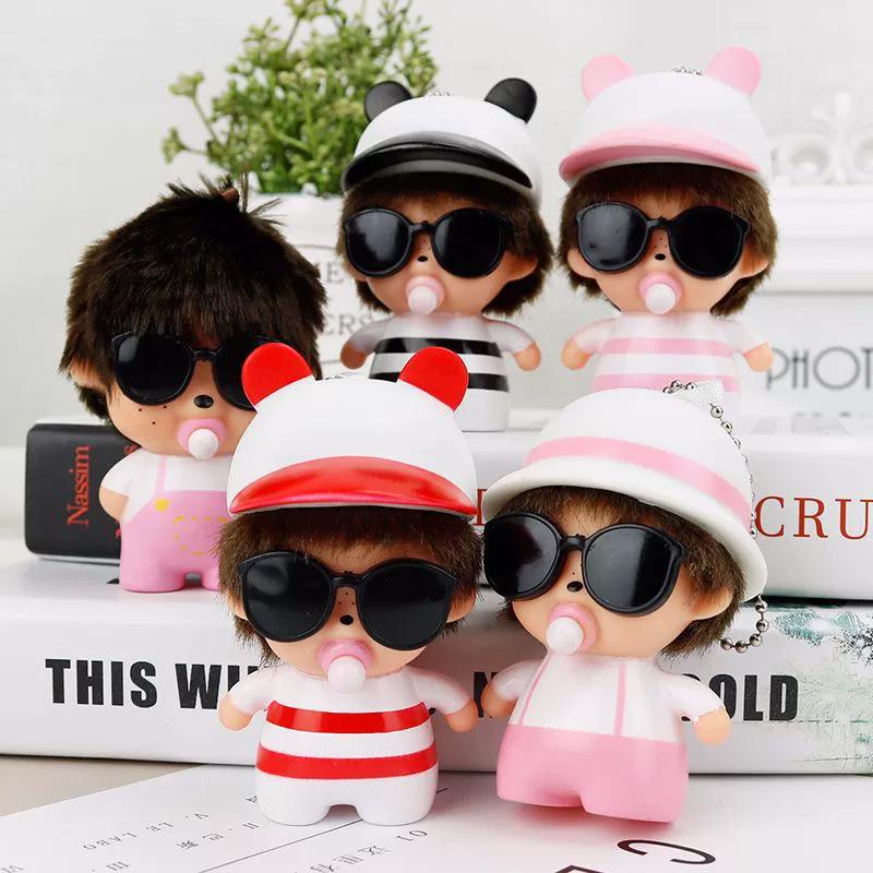 Monchhichi Schlüsselanhänger Cartoon Chhichi Sonnenbrille Spielzeug Schmuck Dekoration Niedliche Schlüsselanhänger Tasche Anhänger Schreibtisch Zubehör Urlaubsgeschenk