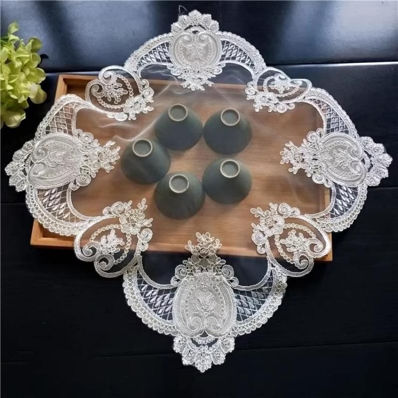 

Роскошная европейская кружевная вышитая фруктовая тарелка десерт чайный столик украшение скатерть подставка под кофейную чашку ресторанная подставка 40x40cm