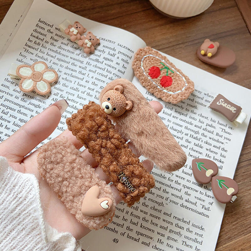 10-piece set of cute pom-poms winter snap button hair clips