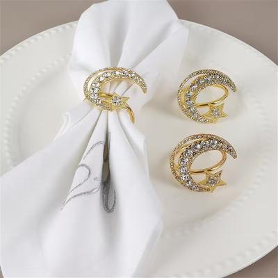 Goldene Serviettenring-Set Stern Mond Design Legierung Kristall Metall Hohl Ramadan-Feier Feiertags-Tischgeschirr Elegant Langlebig Serviettenhalter