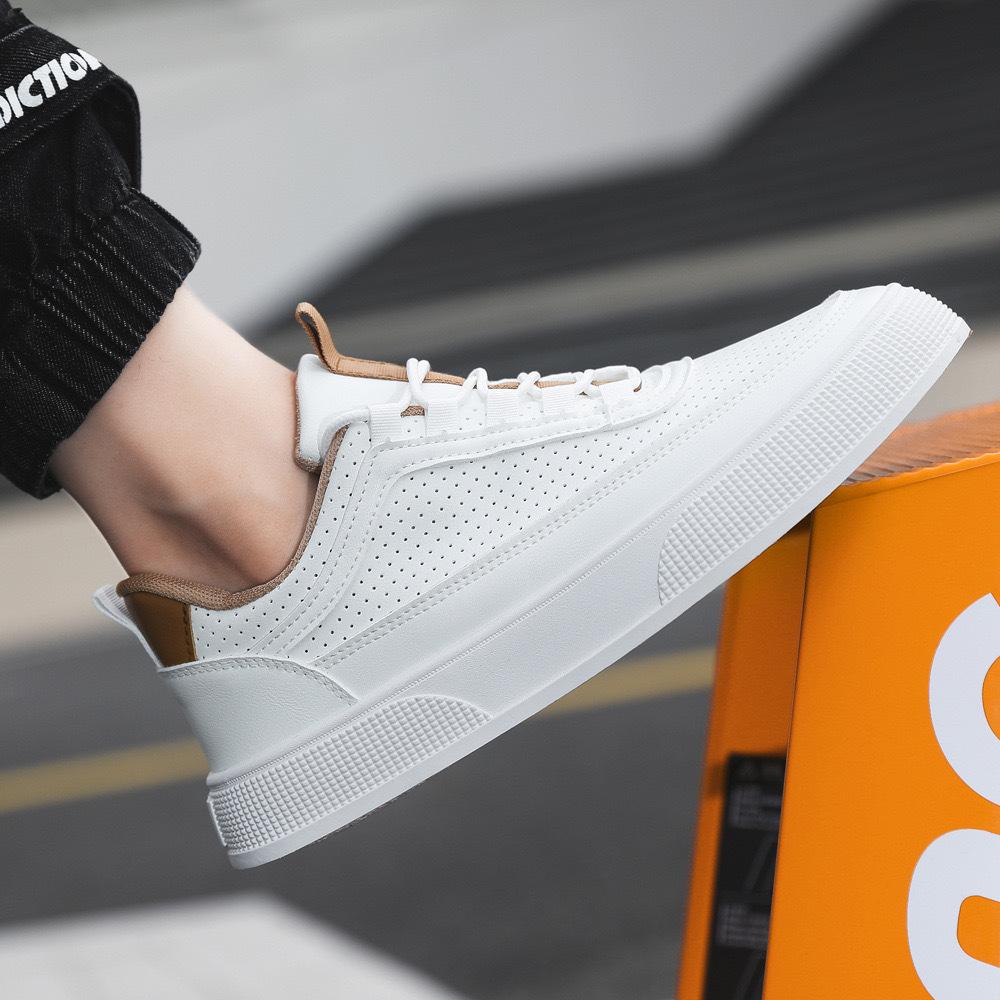 Korean Version of Men's Casual Shoes Flat Sole Breathable Fashion Board Shoes Leather Trendy Green Sports White Shoes Comfortable