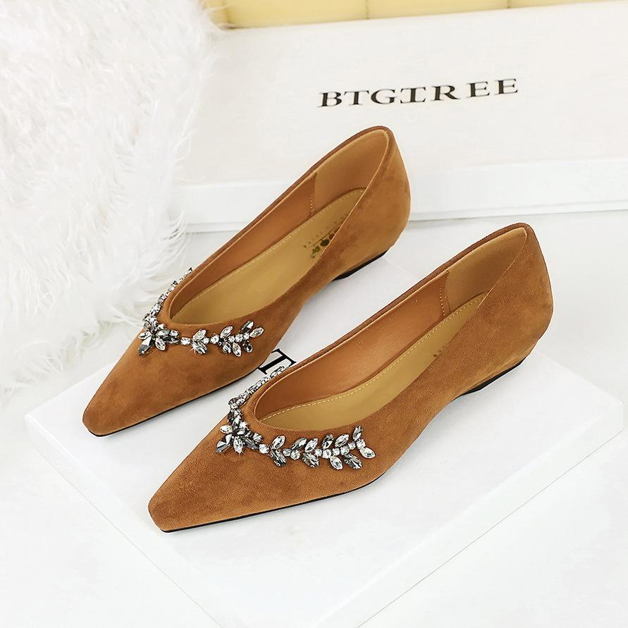 3683-H68 French light luxury pointed rhinestone chain decorative single shoes suede light mouth bevel heel low heel versatile women's single shoes