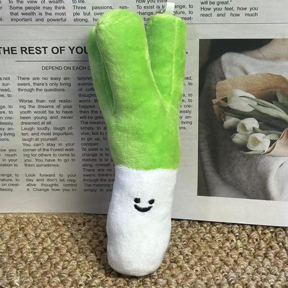 Cute Plush Vegettable Keychains Kawaii Design Pepper Garlic Green Onion Shape Keychain Charm Backpack Accessories Toy Gifts