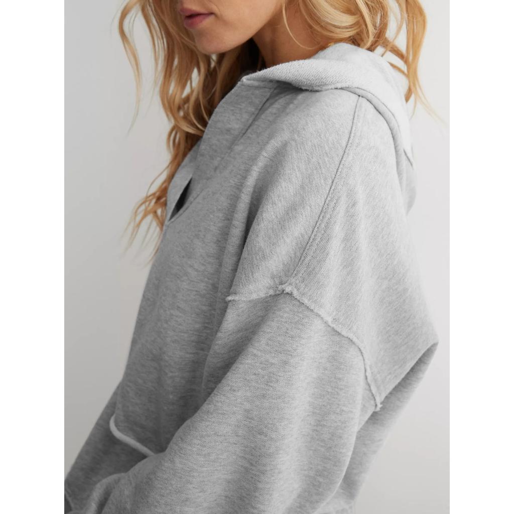 Fashionable Loose and Trendy Hooded Sweatshirt for Women In Spring and Autumn, Women's V-neck Top, Pullover Long Sleeved Shirt