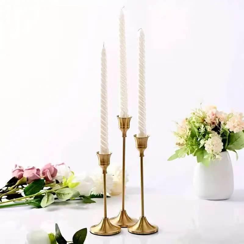European Retro Luxury Candle Holder, Creative Nordic Iron Art Trumpet Bell Design