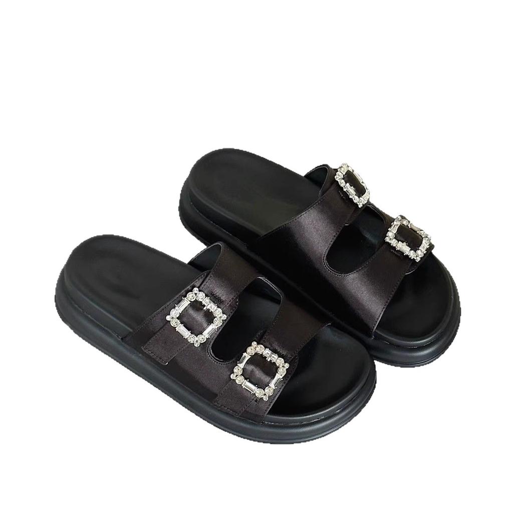 Korean Version of Casual Rhinestone Buckle Thick-soled Sandals, Niche Soft-soled Comfortable Beach Sandals with Slippers