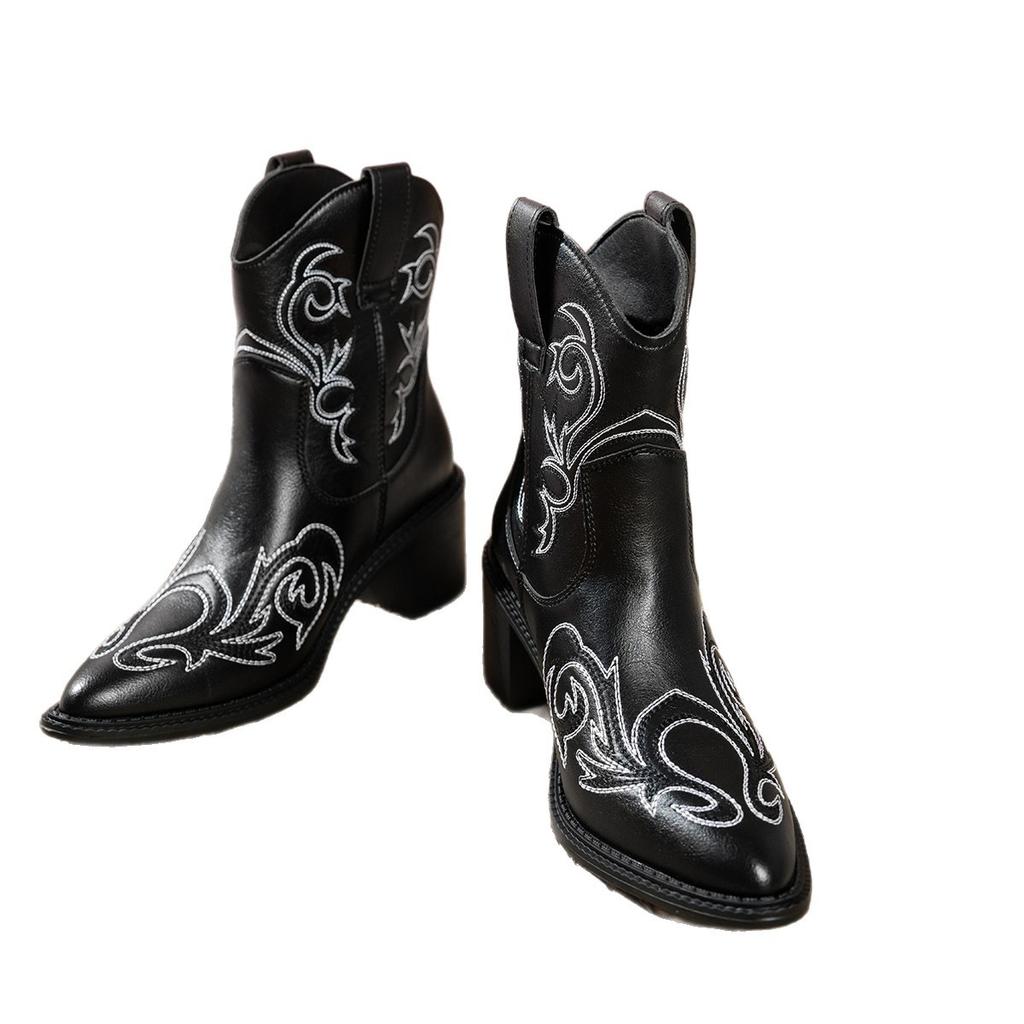 New Fashion High Heel Embroidered Low Boots - Large Size Square Head Feet Western Boots
