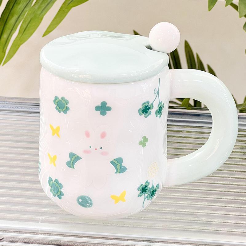 

Щенок с ложкой Трехмерная керамическая чашка Милая Высокая ценность Кружка большой вместимости Бытовая чашка Сувенирный подарок Чашка для воды 400ML