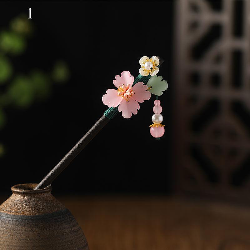 Vintage Handmade Luxury Flower Tassel Hairpins Hair Sticks Hair Wood Chinese Hair Stick Pins For Women Hair Ornaments headdress