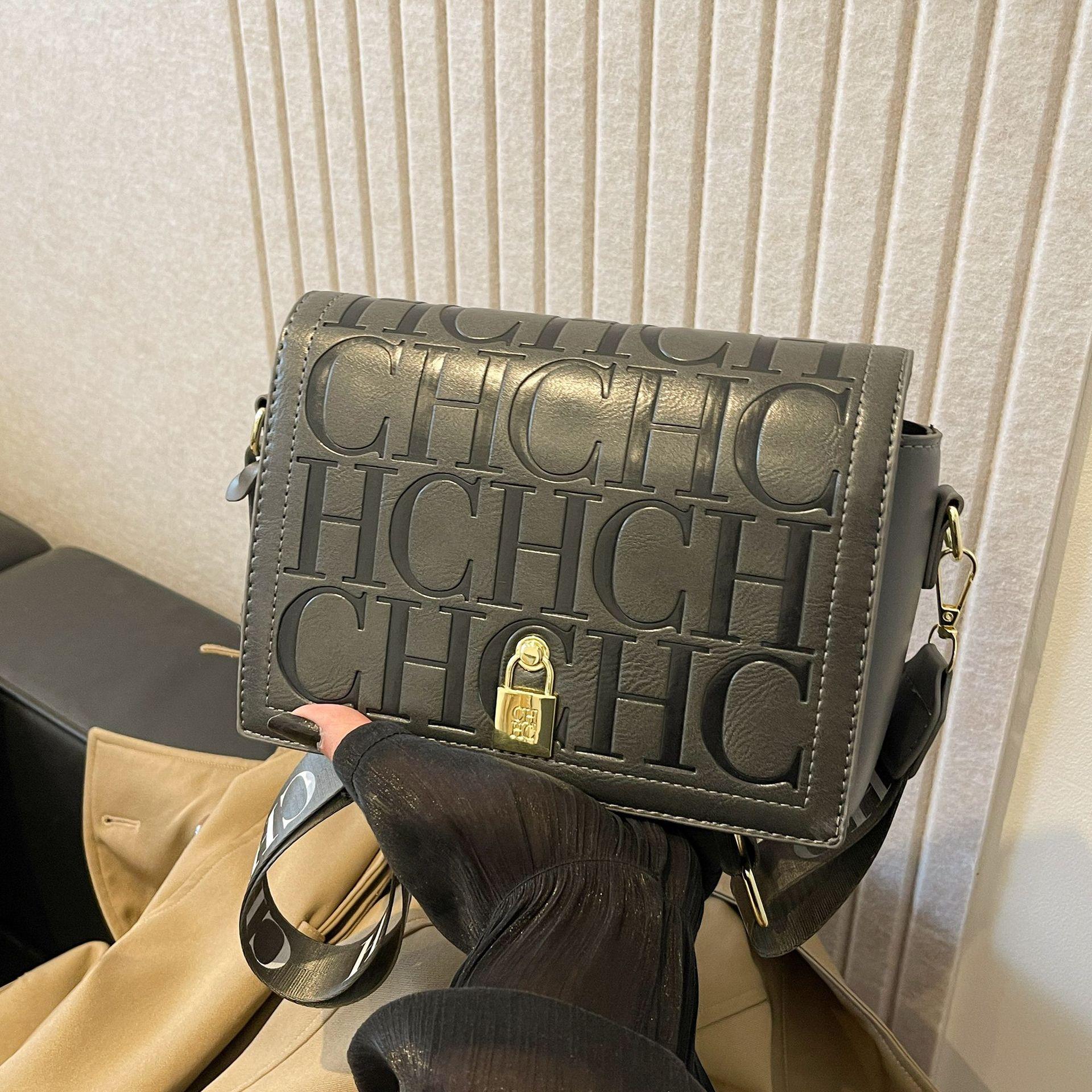 

Женская сумка-мессенджер через плечо Niche с тисненой надписью Mailman, небольшой квадратный дизайн с функциями широкополосного доступа большой емкости