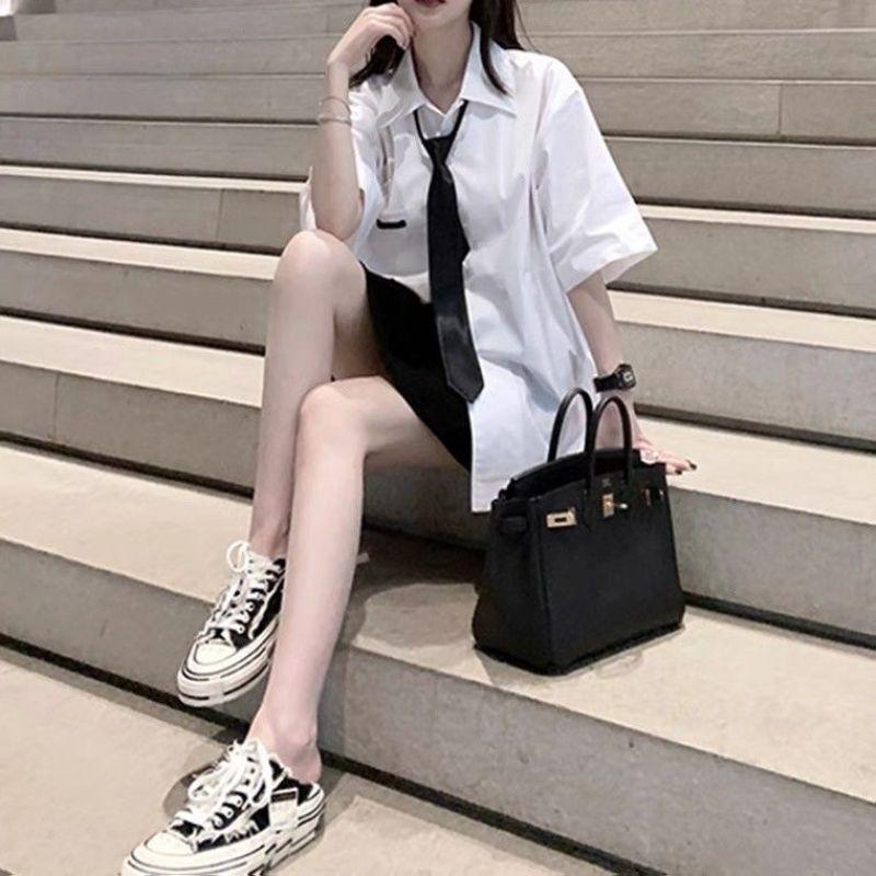 

Летняя белая рубашка с короткими рукавами, студентки JK носят чистое желание, дизайн, чувство, ниша в сладкой и пряной белой рубашке