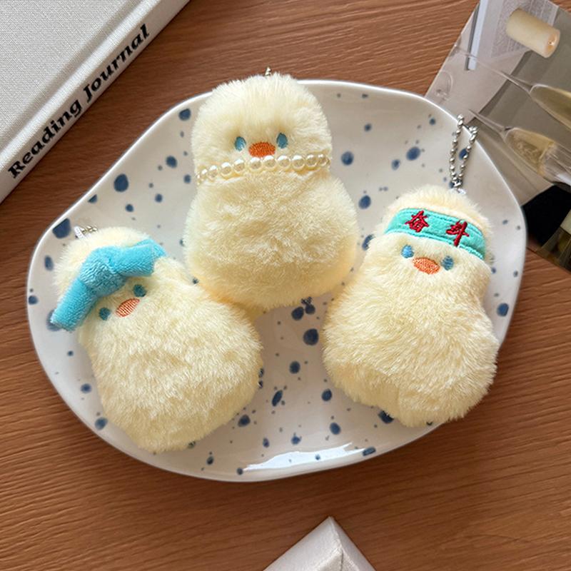 Cute Duck Squeak Keychains Cartoon Plush Duck Keyring Lovely Schoolbag Pendant Cartoon Key Rings Backpack Decoration