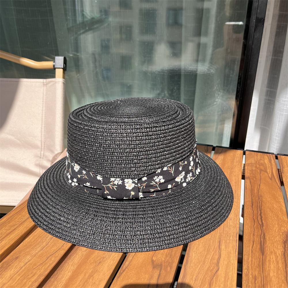 Small Fresh Straw Hat Women's Summer Seaside Beach Sun Protection Sun Hat Vacation Sun Hat Straw Woven Cool Hat