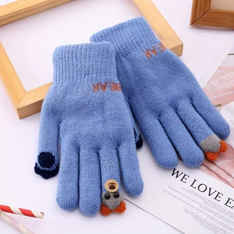 Comfortable and Cute Winter Gloves for Kids, Suitable for Boys and Girls Aged 7-12, Cold Weather Gear, Kids Outdoor Activities, Playful Design