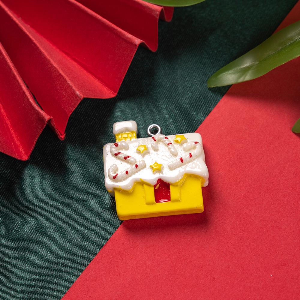 New Christmas Resin Pendant Santa Snowman Christmas Jewelry Accessories Explosion