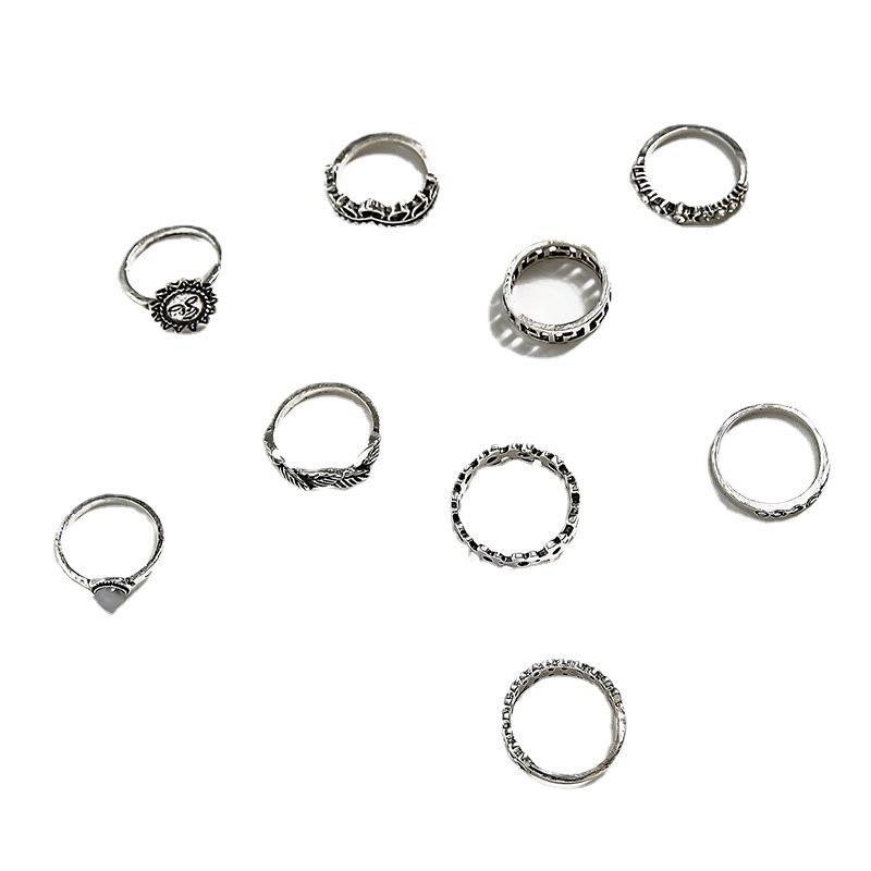 Wind Personality Female Retro Smiley Face Flower Leaf Crown 9-Piece Ring Set