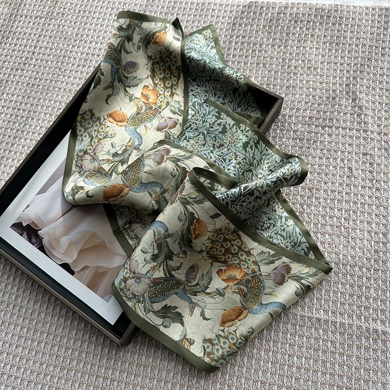 Green retro flower silk silk scarf women's spring new double-sided long 111 mulberry silk silk scarf scarf