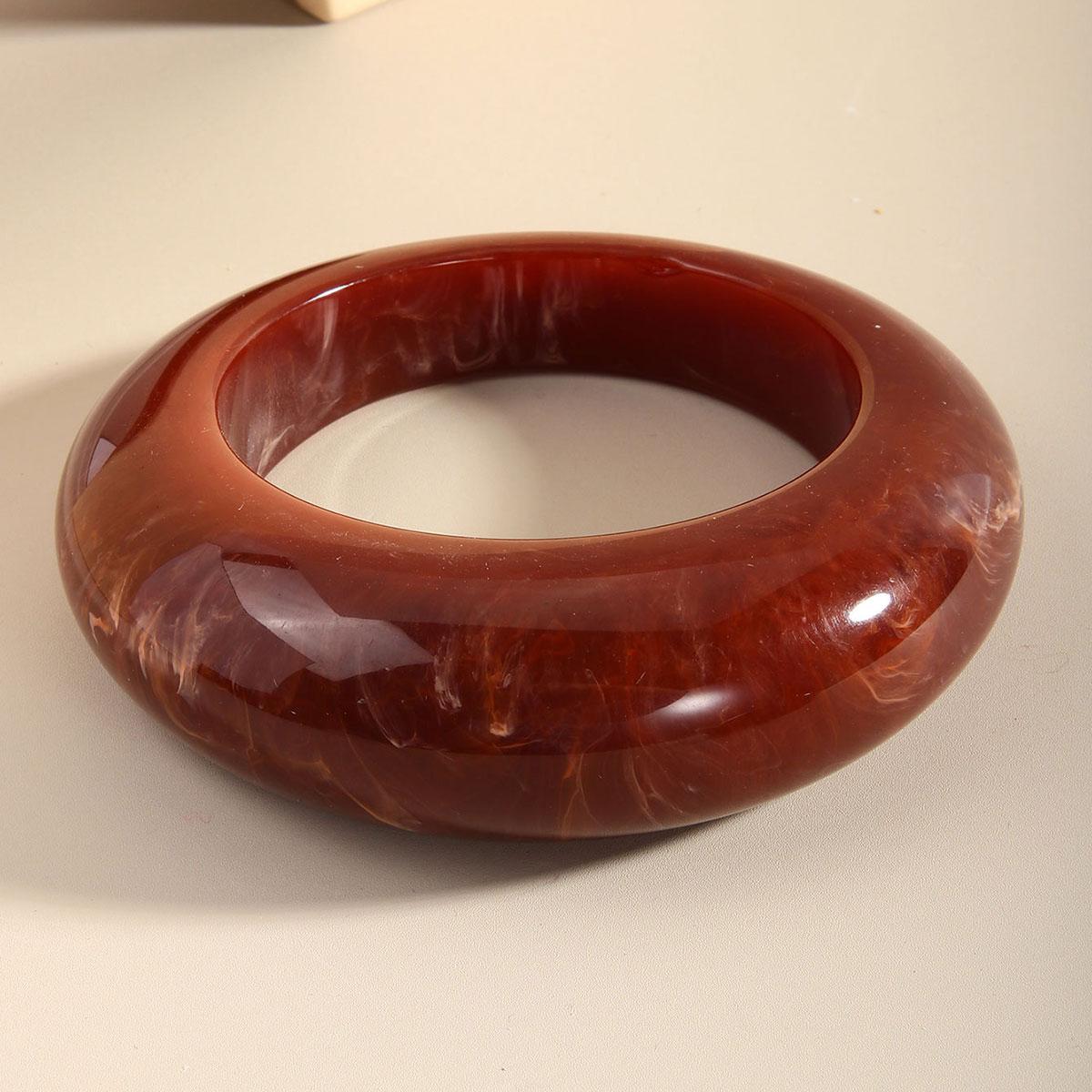 Необычные широкие браслеты-манжеты из смолы для женщин, винтажные геометрические красные и зеленые дизайнерские браслеты, женские украшения для девушек