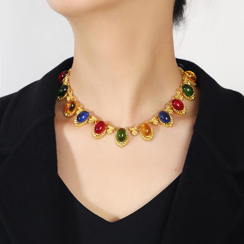 Medieval Vintage Retro Glazed Necklace Color Niche Design High Sense Female Court Temperament Collarbone Chain